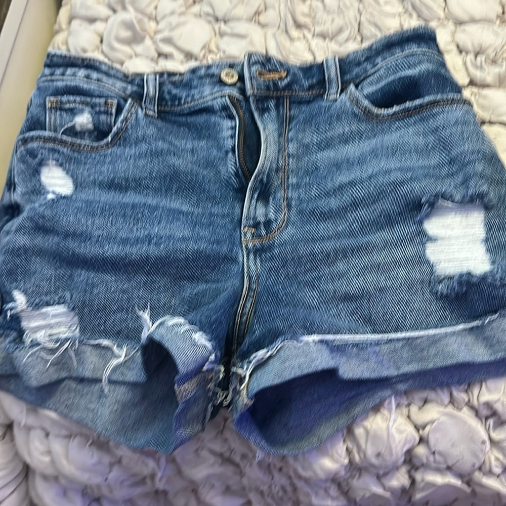 Hollister high rise mom short